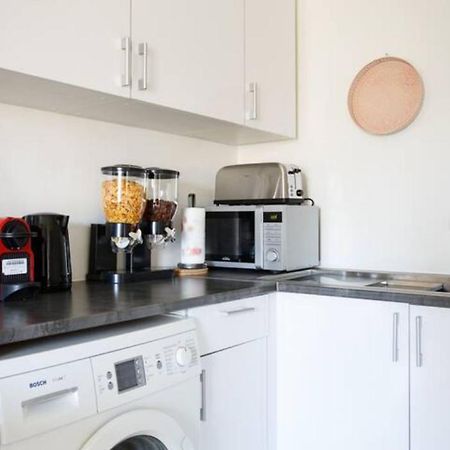 Appartement Cozy : 10/15 Min Des Champs Elysee Сартрувиль Экстерьер фото