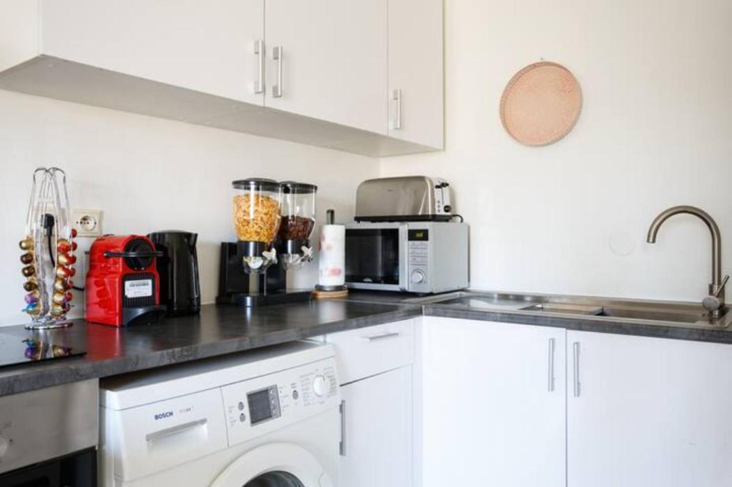 Appartement Cozy : 10/15 Min Des Champs Elysee Сартрувиль Экстерьер фото